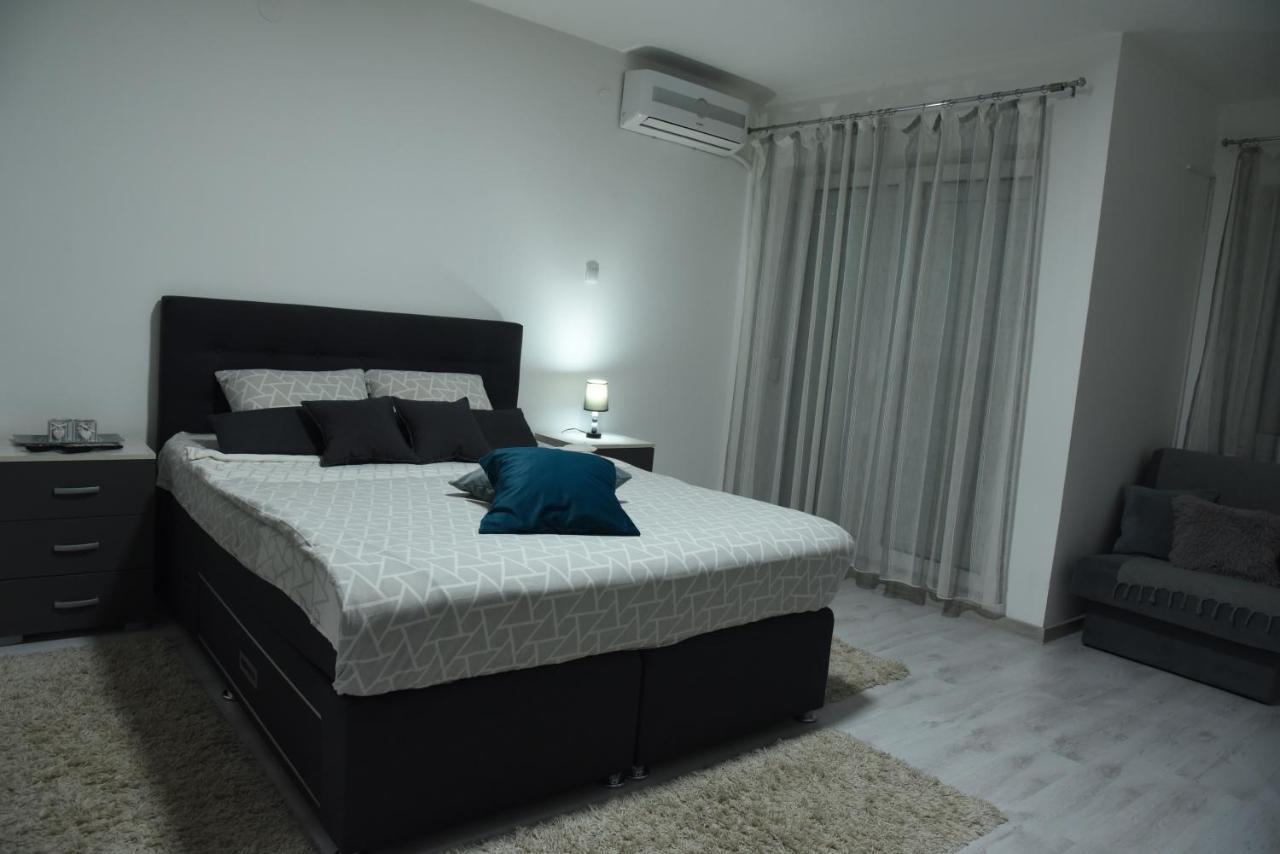 Apartmani Sofronic Loznica 2 Exteriér fotografie