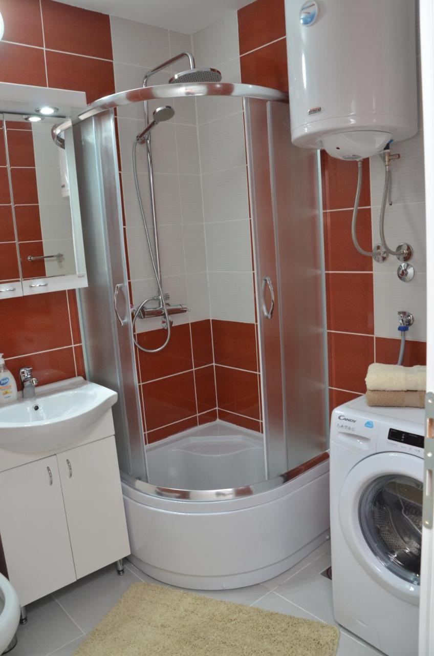 Apartmani Sofronic Loznica 2 Exteriér fotografie